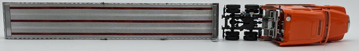 Sword Models 1:50 Scale Schneider Freightliner & Flatbed w/Log Load