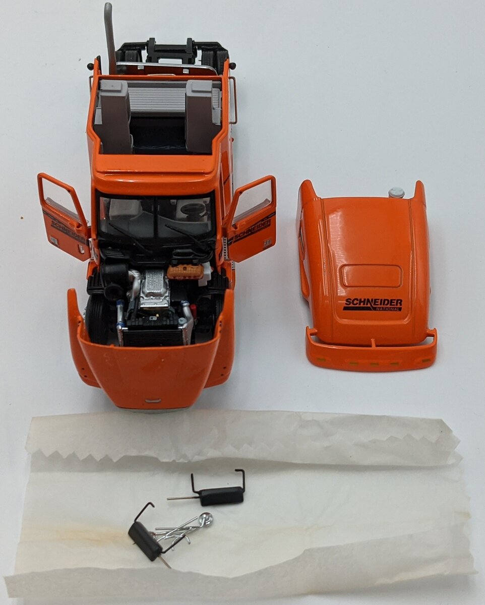 Sword Models 1:50 Scale Schneider Freightliner & Flatbed w/Stone Slabs Load