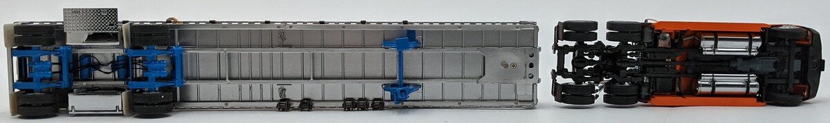 Sword Models 1:50 Scale Schneider Freightliner & Flatbed w/Turbine Load