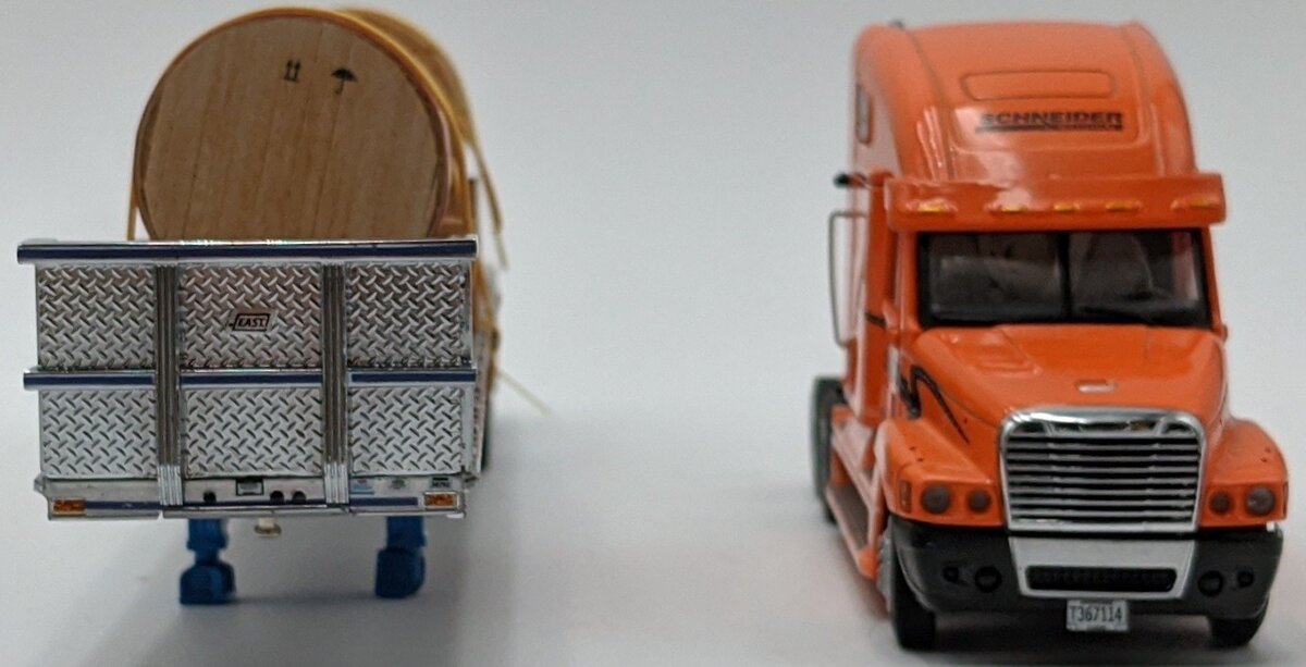Sword Models 1:50 Scale Schneider Freightliner & Flatbed w/Turbine Load