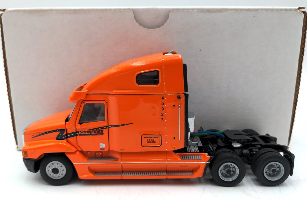 Sword Models SW2021-SCH 1:50 Freightliner Century Tractor w/Headache Rack