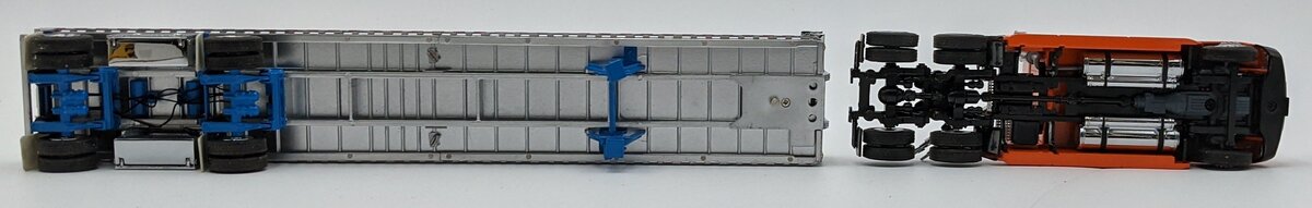 Sword Models 1:50 Scale Schneider Tractor & Flatbed w/Covered Load