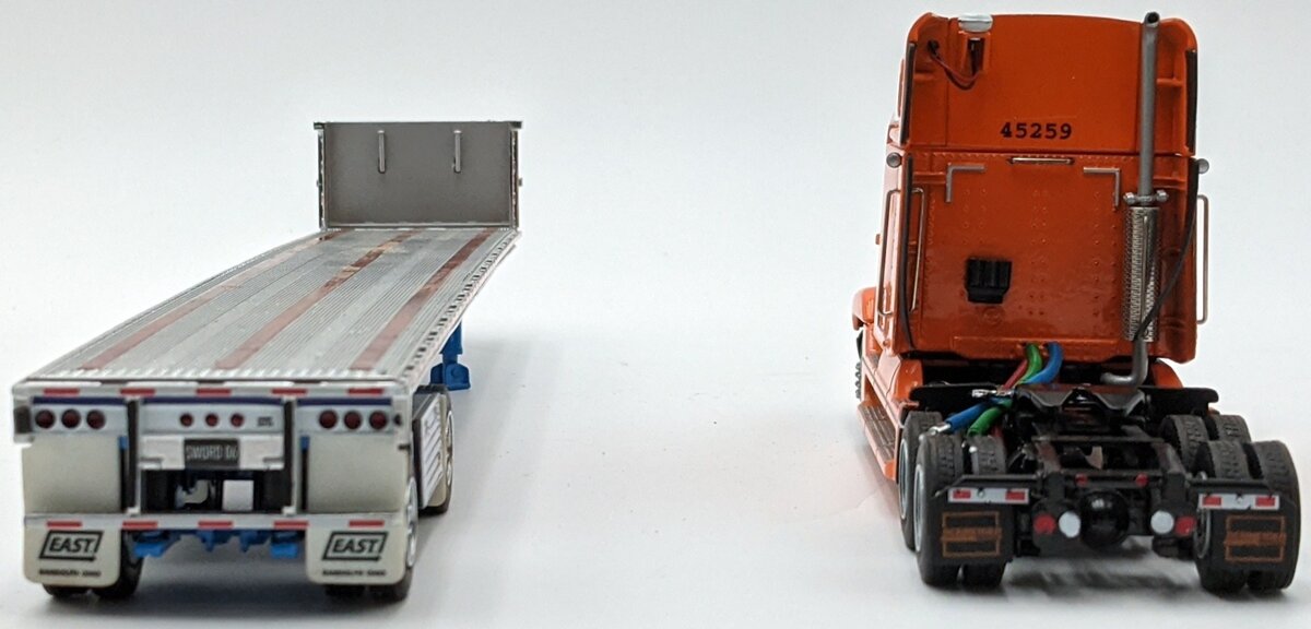 Sword Models 1:50 Scale Schneider Tractor & Flatbed w/Covered Load
