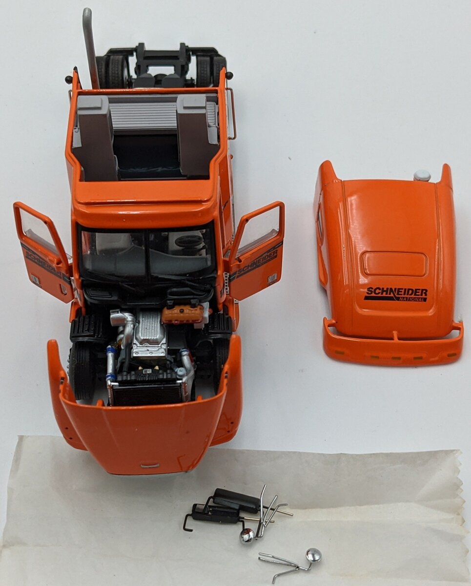 Sword Models 1:50 Scale Schneider Tractor & Flatbed w/Covered Load