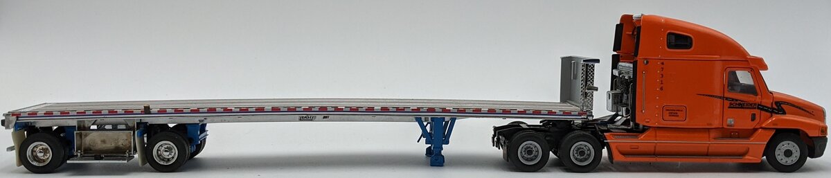 Sword Models 1:50 Scale Schneider Freightliner & Flatbed w/2 Large Pipes Load