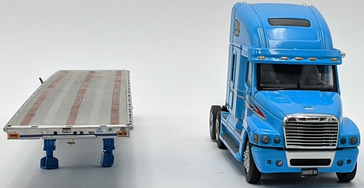 Sword Models 1:50 ATS Specialized Freightliner Tractor & Flatbed w/Load