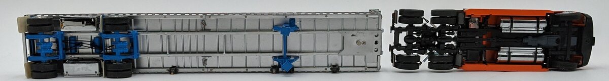 Sword Models 1:50 Scale Schneider Freightliner Tractor & Flatbed w/Load