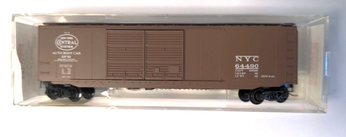 Micro-Trains 78030 N Union Pacific 50' Double Side Door Auto Boxcar #64490