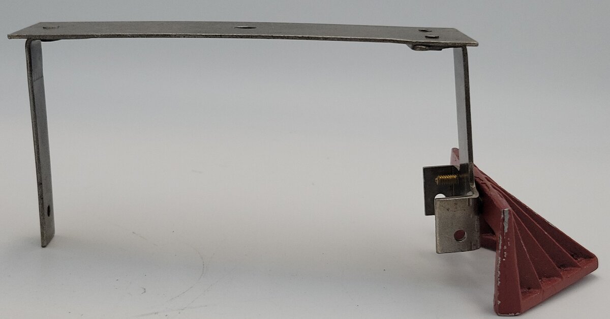 Lionel 42-24 Standard Gauge Electric Loco Motor or Trailing Truck Frame #42