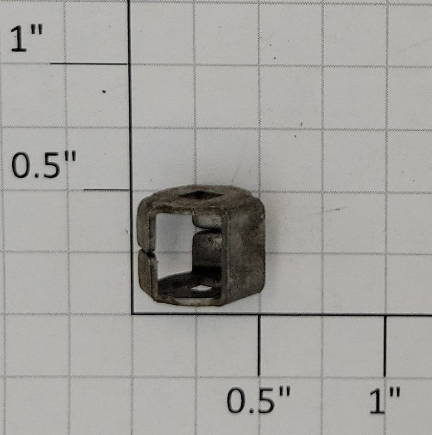 Lionel 1100-10 O Gauge Prewar Wind-Up Handcar Internal Motor Shaft Bracket