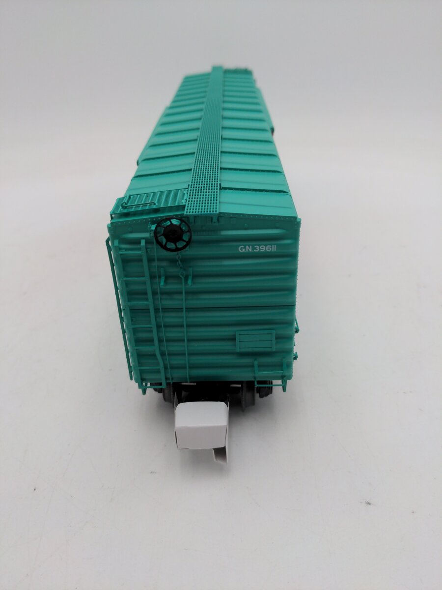 MTH 20-99303 O Scale Light Green Great Northern #39611 50' Ps-1 Boxcar EX/Box