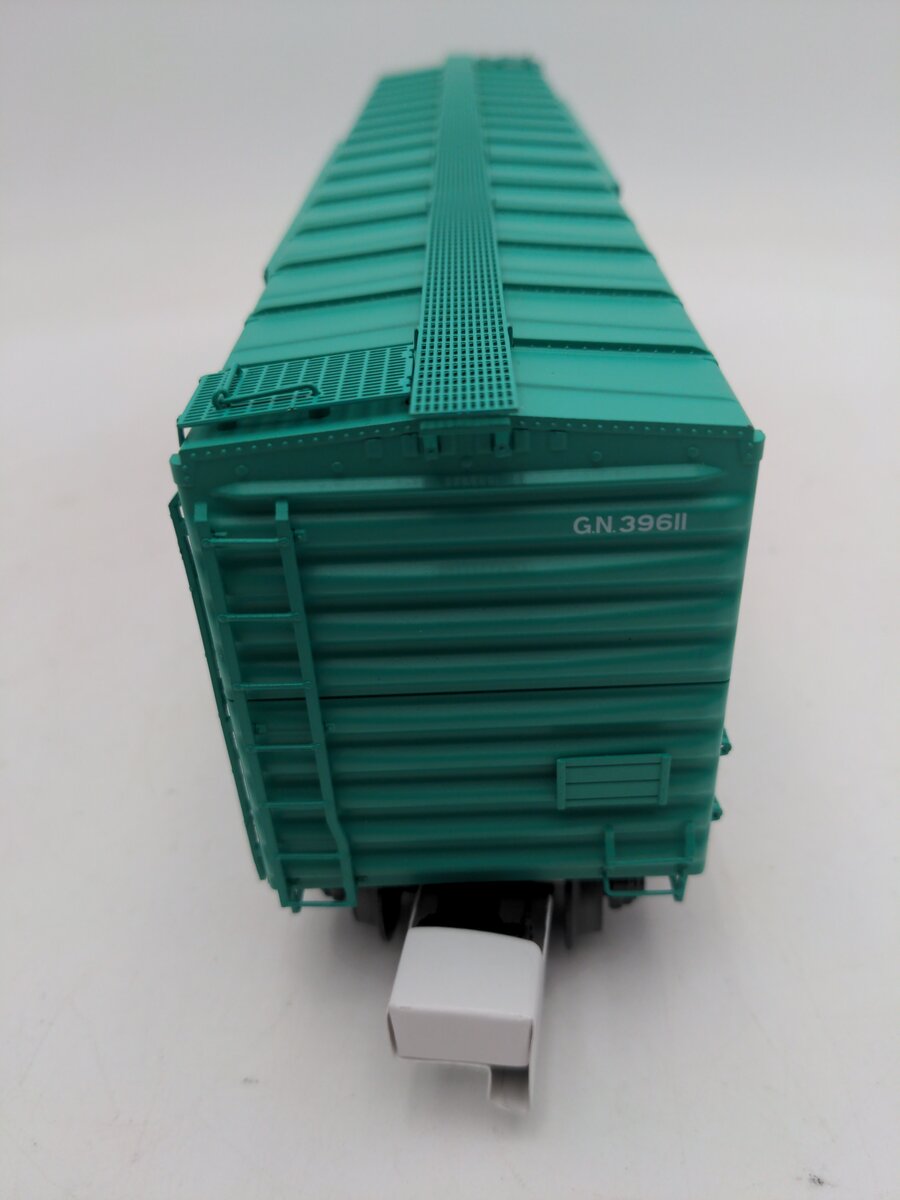 MTH 20-99303 O Scale Light Green Great Northern #39611 50' Ps-1 Boxcar EX/Box