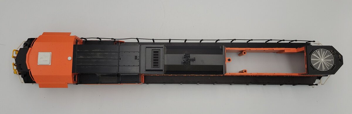 Lionel 85047-2 O Gauge Burlington Northern Santa Fe BTO Diesel Shell #9287