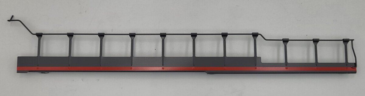 Lionel 18273-127 Union Pacific SD-40 Diesel Locomotive Right Side Gray Handrail