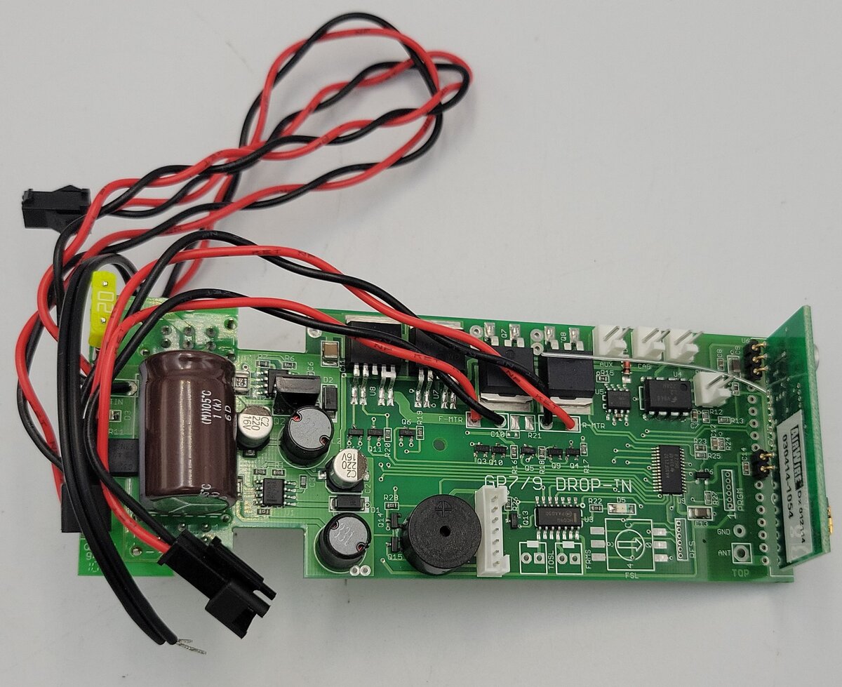 CVP AWGP7-9 AirWire 900 USA-Trains PA-B Drop-In Decoder