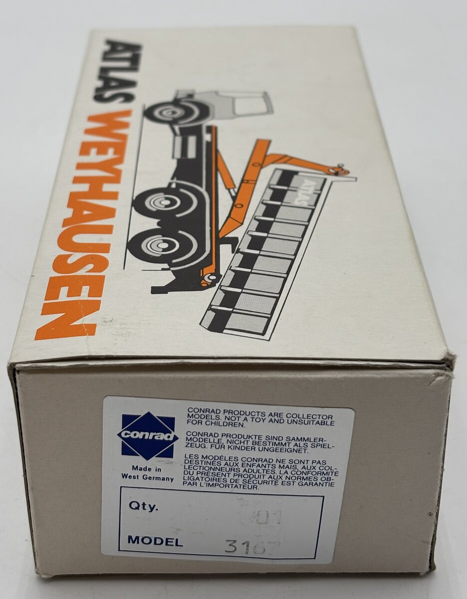 Conrad 3167 1:50 MAN Atlas 4-Axle Roll-Off Dump Truck Orange