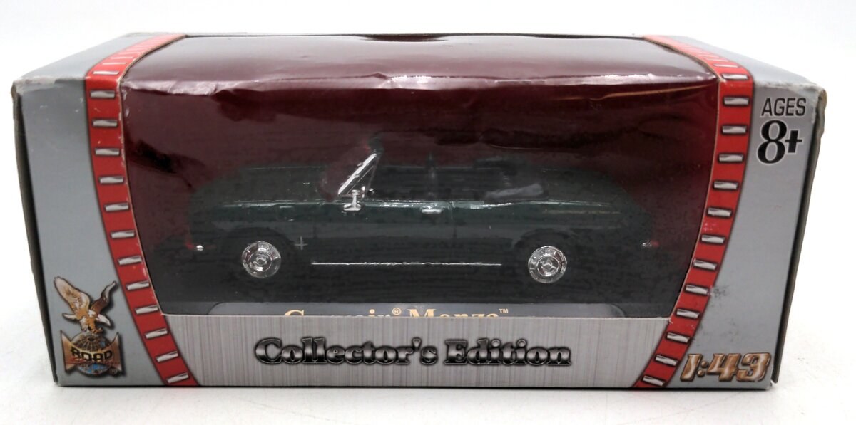 Road Signature 94243 1:43 Scale 1969 Corvair Monza Green