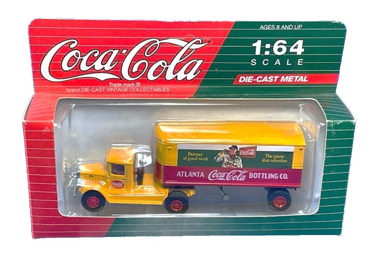 Mack C51101 1:64 Scale Atlanta Coca-Cola Semi Truck & Trailer Model BM Die Cast