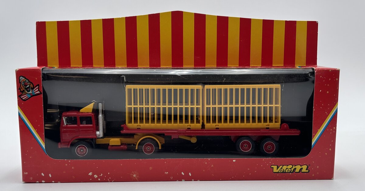 Verem 803 1:43 Pinder Circus Animal Transporter w/Cages