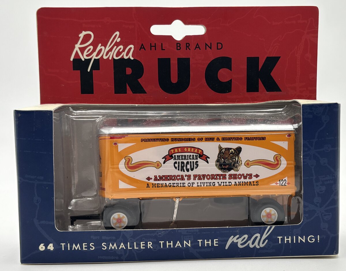 AHL 1:64 Great American Circus Trailer