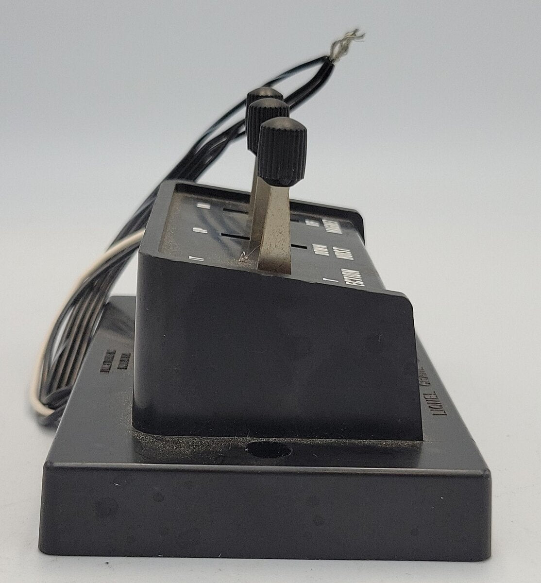 Lionel 12700-400 O Gauge Magnetic Gantry Crane Controller - Wired