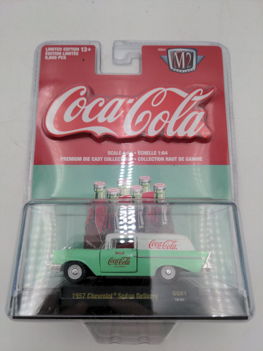 M2 Machines GG01 1:64 1957 Coca Cola Chevrolet Sedan Delivery