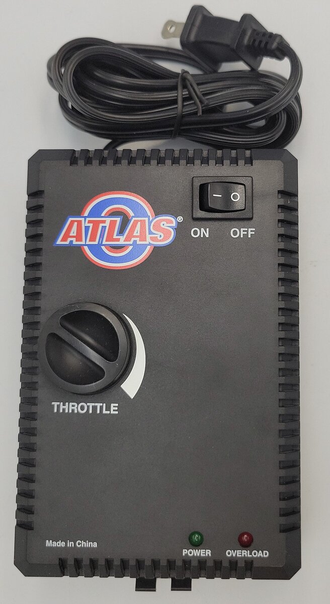 Atlas 1000030 O Gauge 30 Watt Transformer with Instructions - Boxed