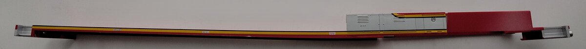 Lionel 18254-3 Santa Fe Dash-9 Diesel Locomotive Yellow / Red Walkway