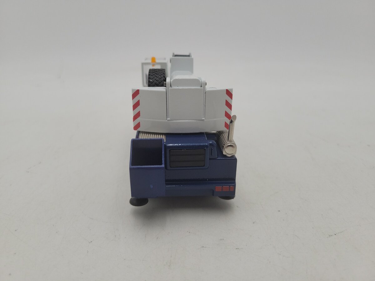 Conrad 2093 1:50 Scale Breuer & Wasel Telescopic Crane W/Eextendeble Arm Diecast LN