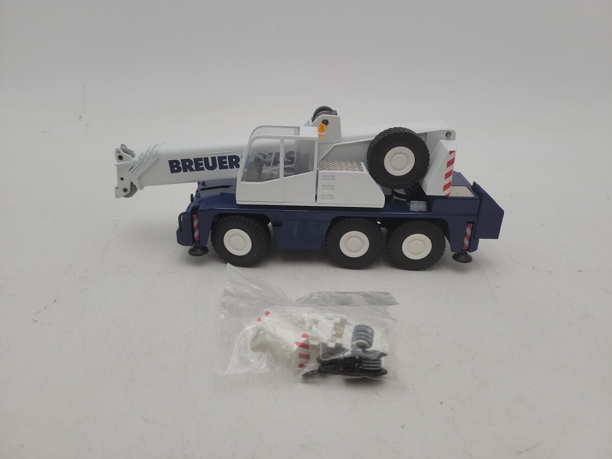 Conrad 2093 1:50 Scale Breuer & Wasel Telescopic Crane W/Eextendeble Arm Diecast LN
