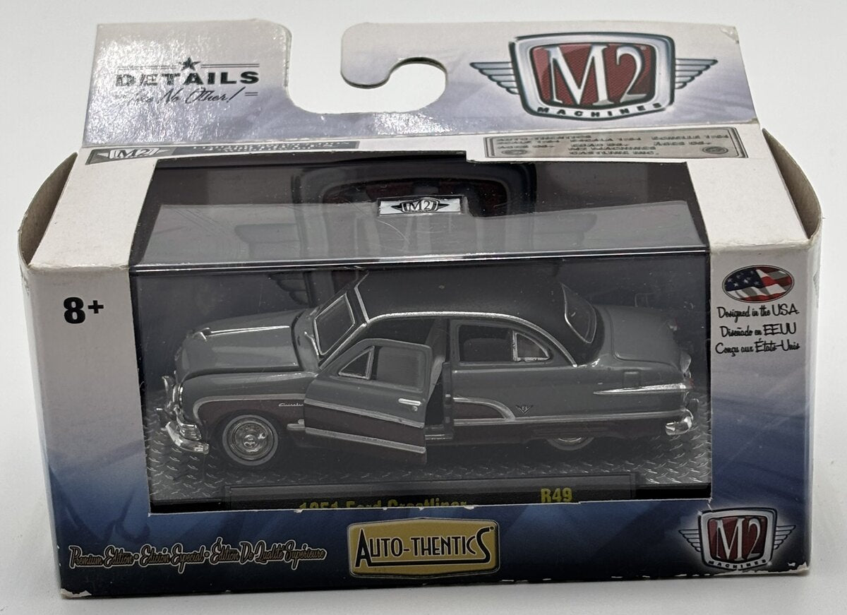 M2 Machines 32500 1:64 1951 Ford Crestliner R49 18-29