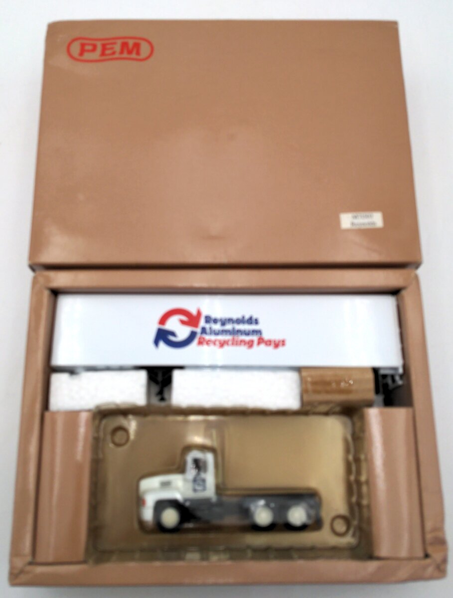 PEM M71503 1:64 Reynolds Aluminum Recycling Pays Tractor Trailer