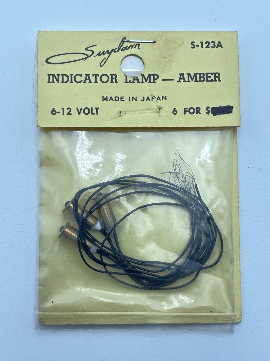 E. Suydam & Co S-123A HO Amber Indicator Lamp 6-12 Volt (Bag of 3)