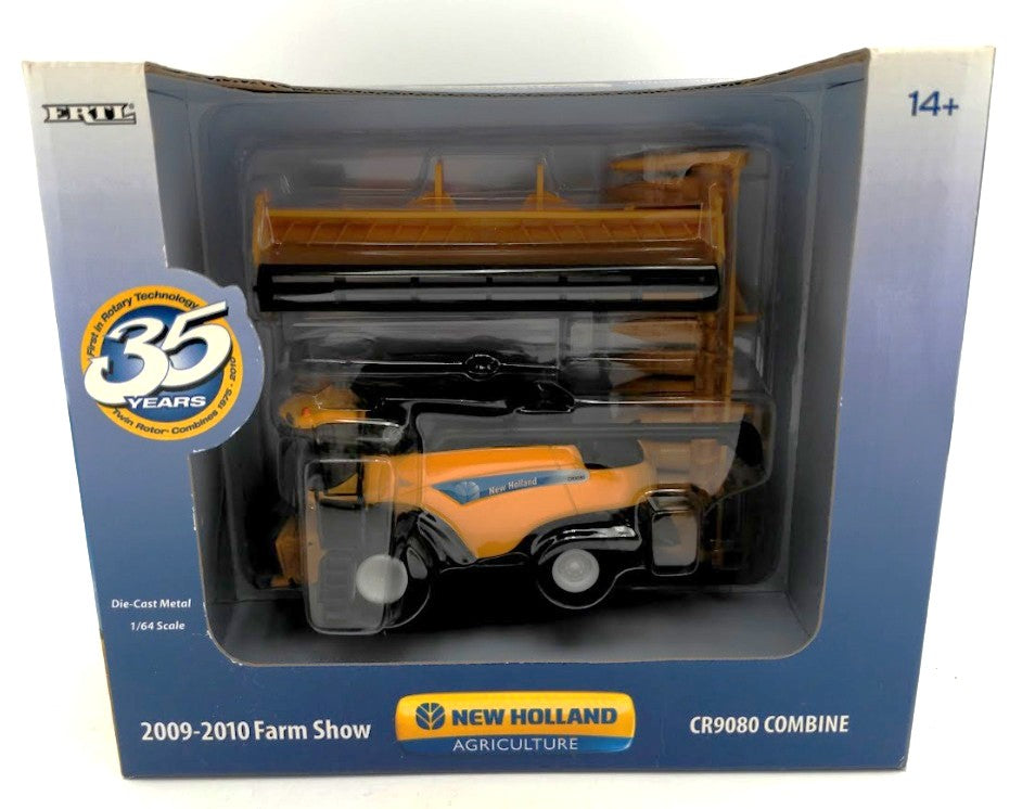 Ertl 13786A CR9080 1:64 Scale New Holland CR9080 Combine 2009-2010 Farm Show