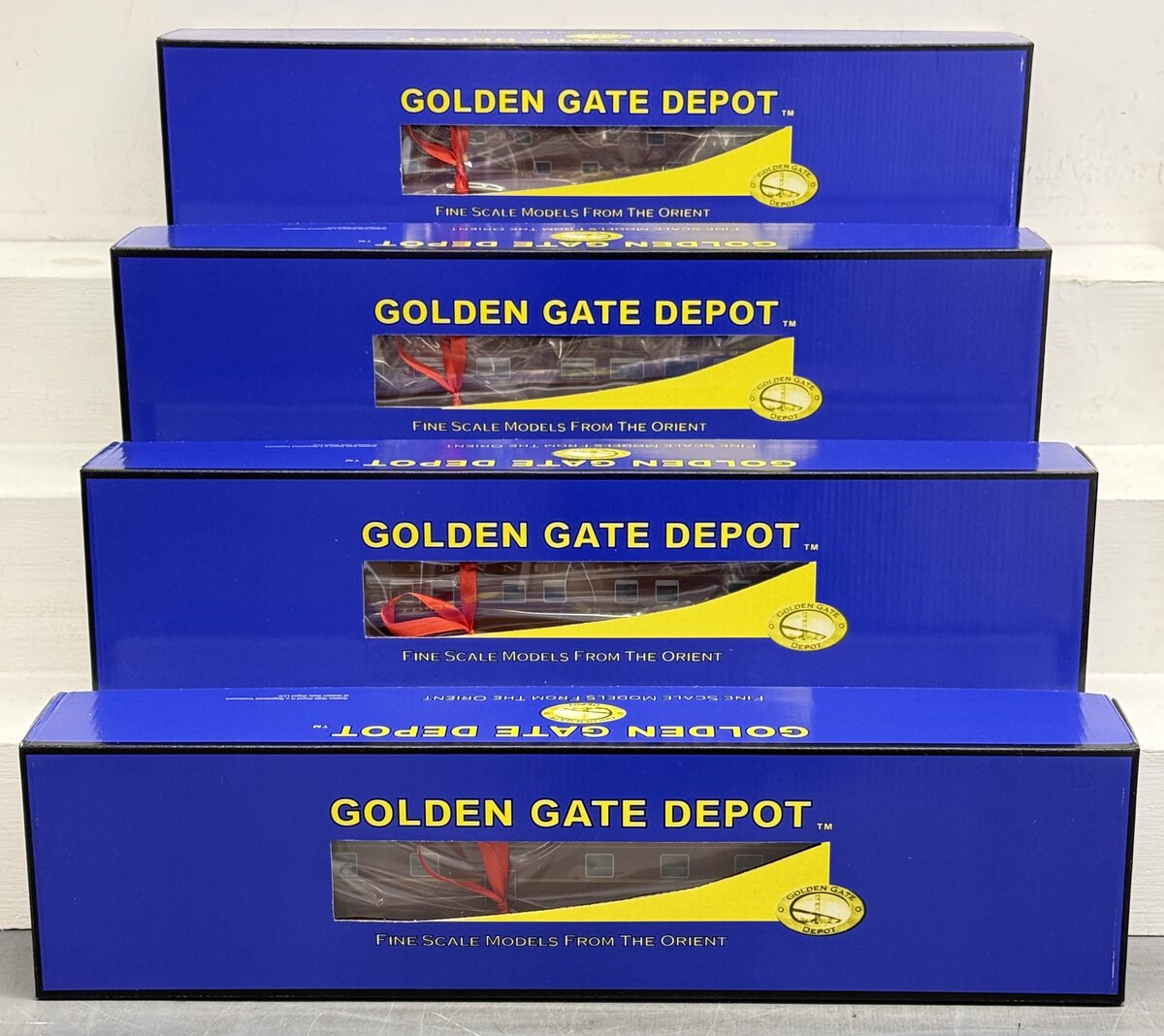 Golden Gate Depot O 1948 PRR Broadway Limited 8-Car Passenger Set - 3 Rail