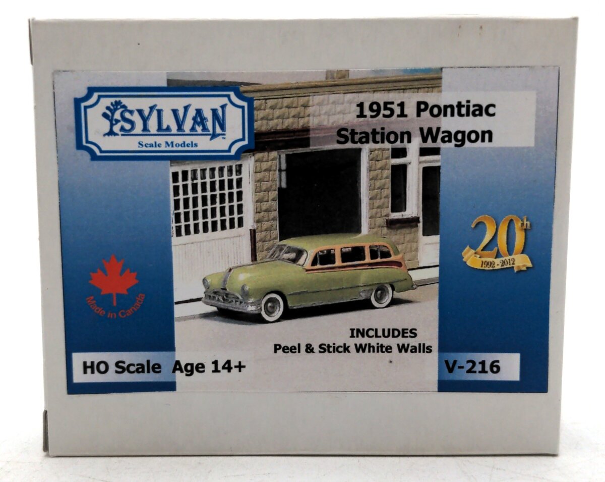 Sylvan Scale Models V-216 HO Scale 1951 Pontiac Station Wagon