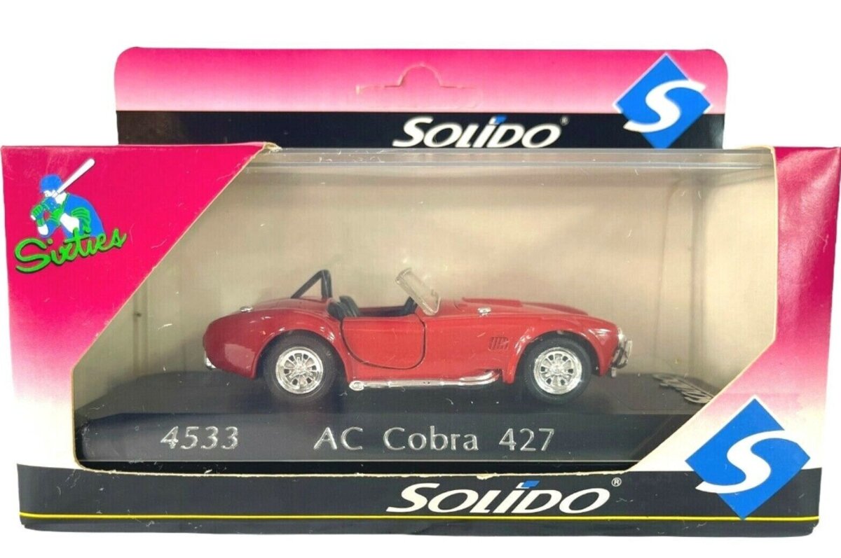 Solido 4533 1:43 Scale Sixties Red AC Cobra 427 Convertible Die Cast