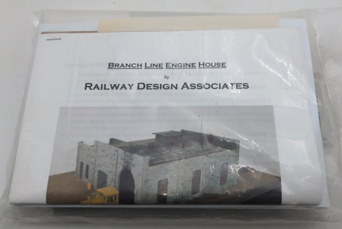 Railway Design Associates HO Scale Branch Line Engine House Building Kit