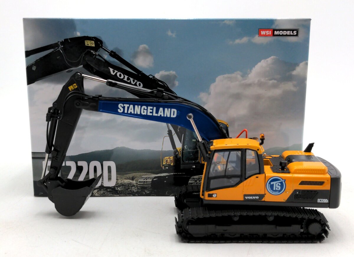 WSI 61-2009 1:50 Scale Volvo EC220D Crawler Excavator