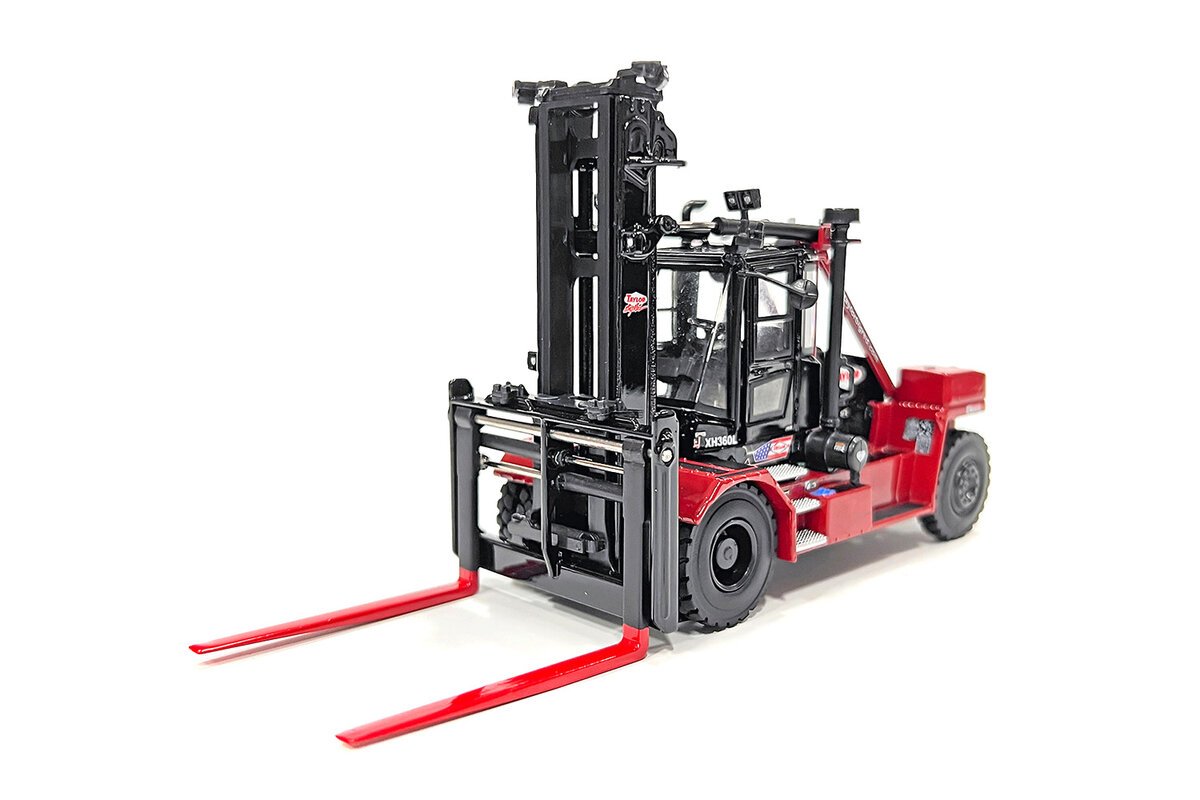 Weiss Brothers 033-300 1:50 Taylor XH-360L Heavy Duty Forklift