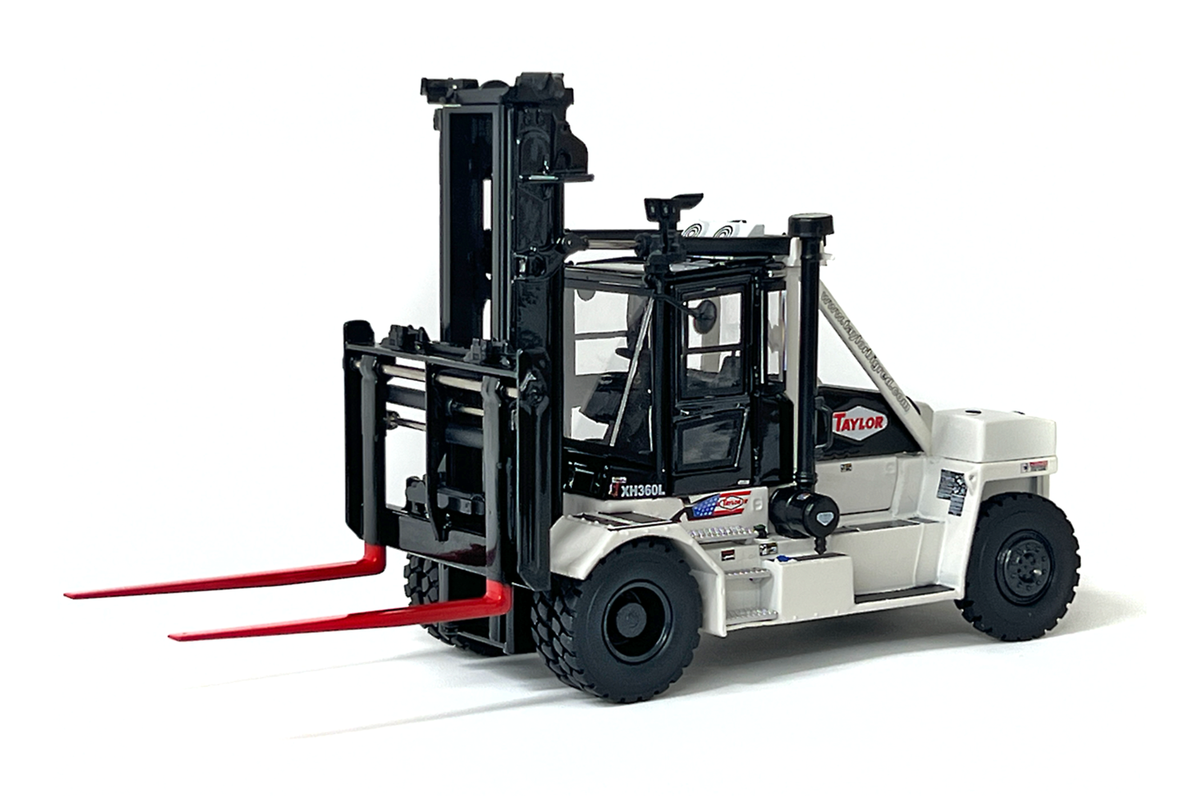 Weiss Brothers 033-W 1:50 Taylor XH-360L Heavy Duty Forklift - White