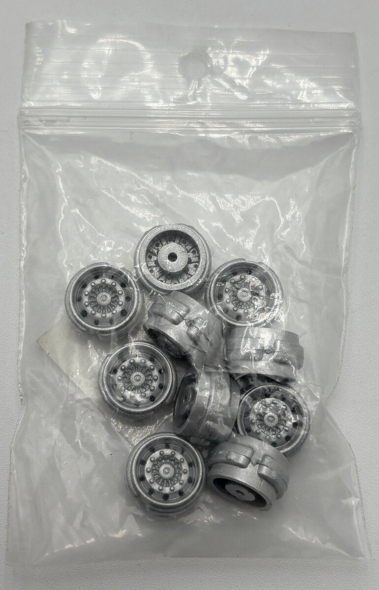 WSI 10-1057 1:50 Super Single Wheel Hubs (Pack of 10)