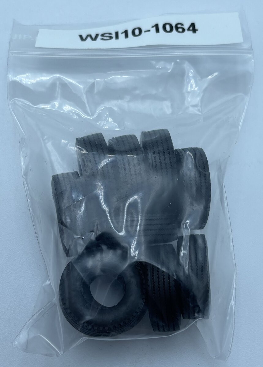WSI 10-1064 1:50 Supersingle Rubber Trailer Tires (Pack of 10)