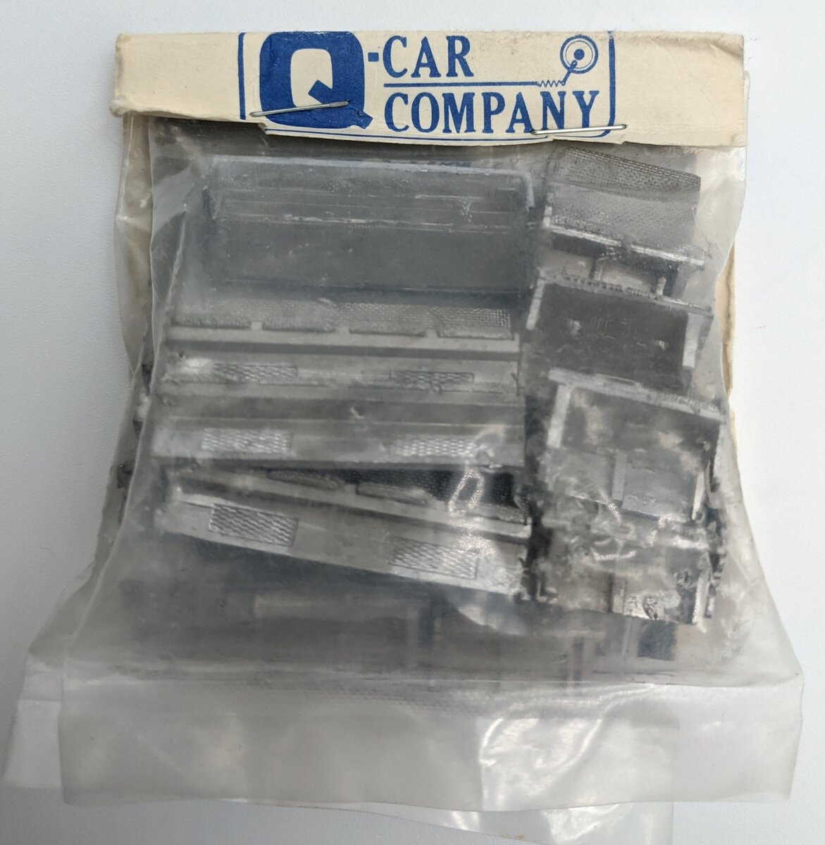 Q-Car Company CS187 EL Car Seating Complete Set For One Car