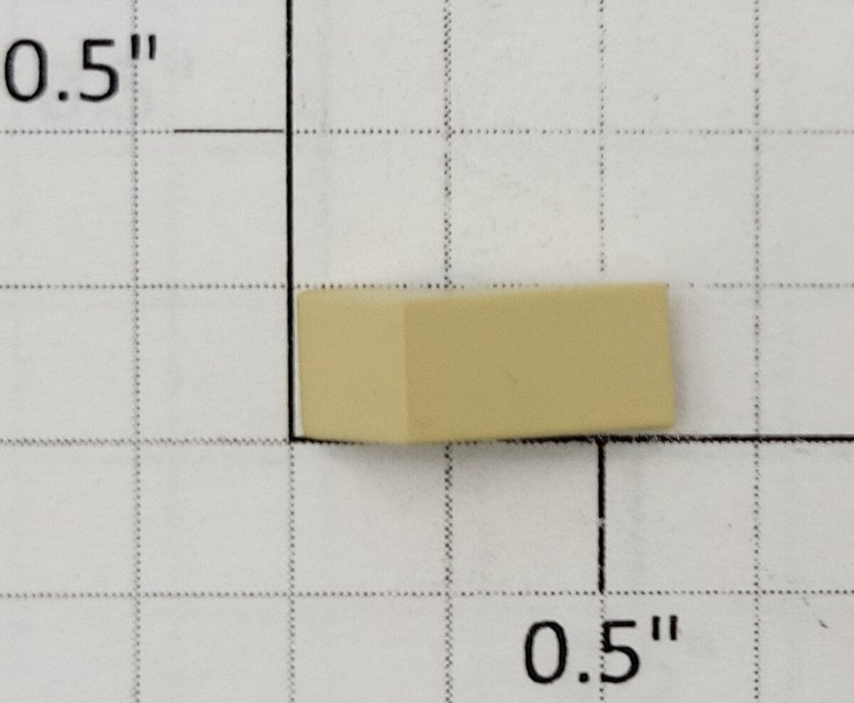 S-Helper 654-06-03 Flatcar Unpainted Plastic "L" Chock