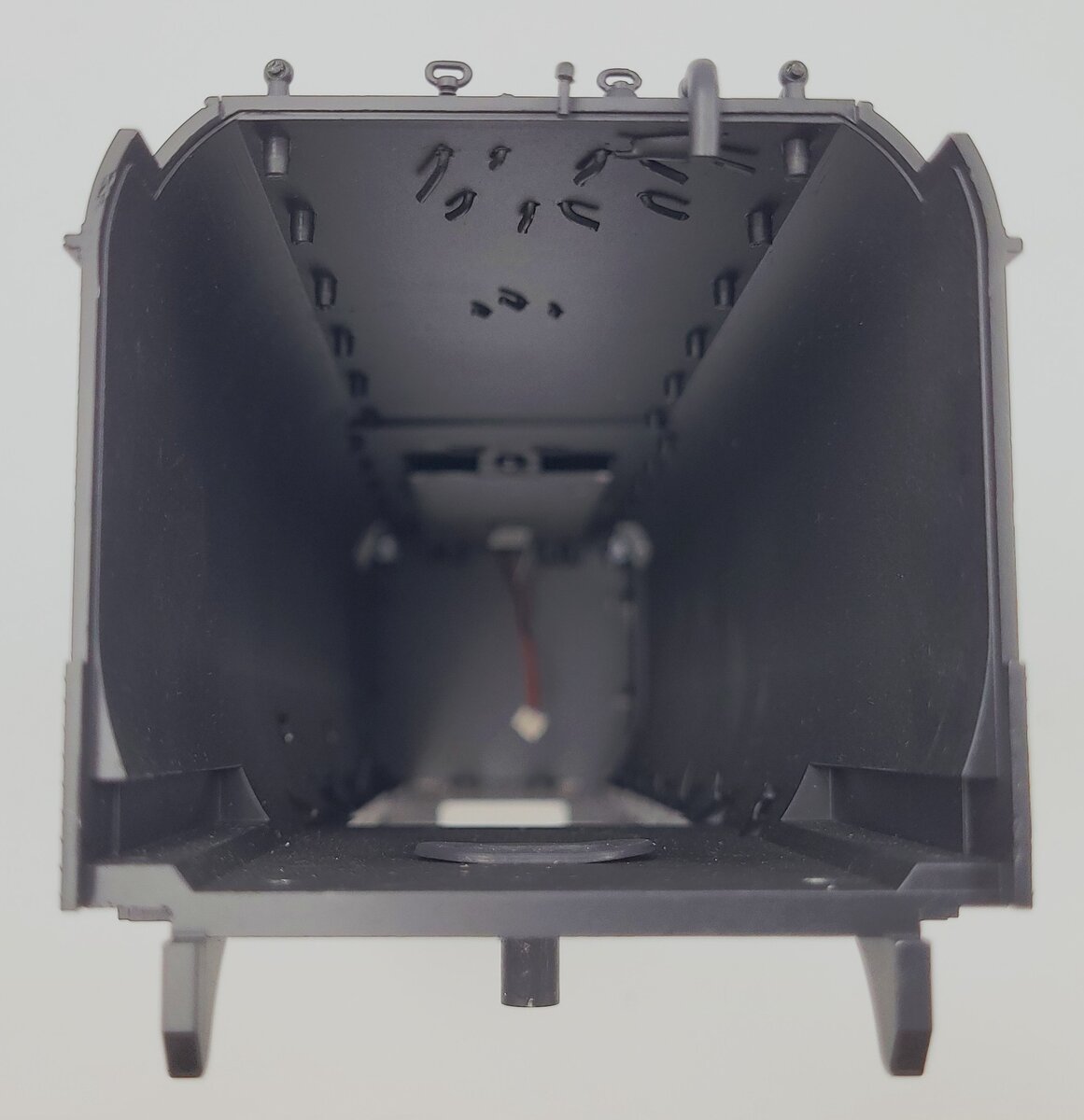 Lionel 82809-T02 Black Metal UP FEF-3 Steam Tender Shell Assembly #838