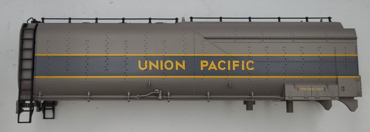 Lionel 82810-T02 Gray Metal UP 'Greyhound' Steam Loco Tender Shell Assembly #835