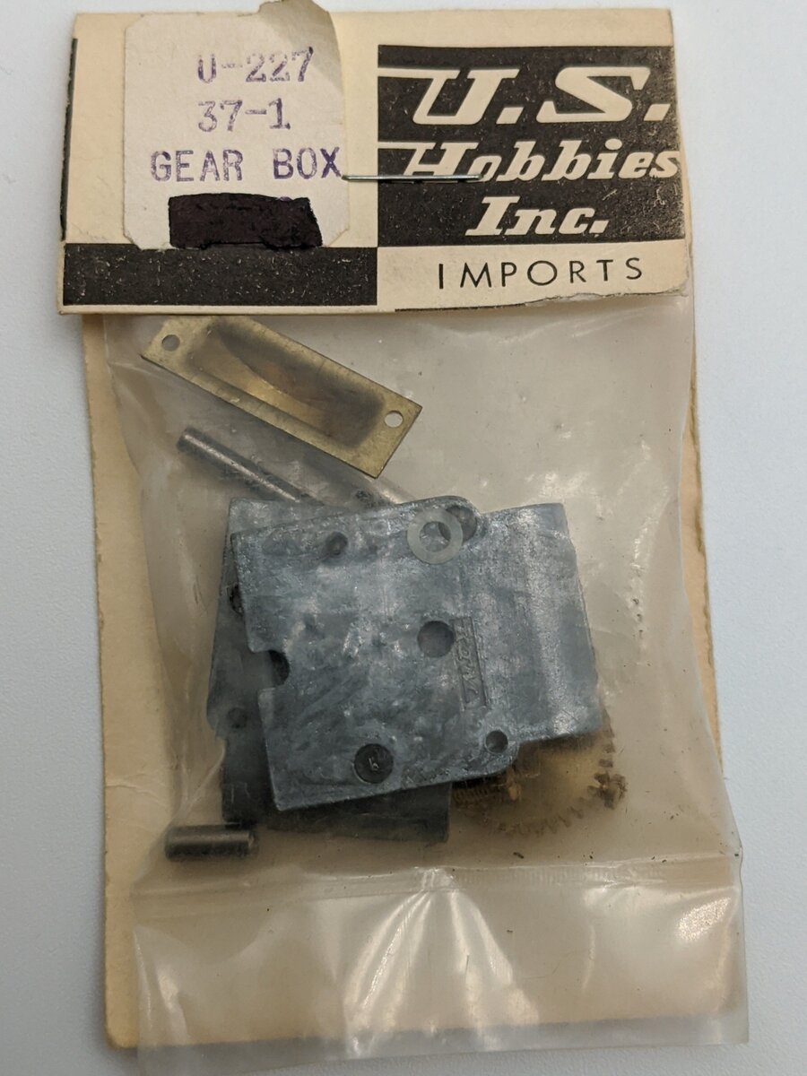 US Hobbies U-227 O 37-1 Gear Box