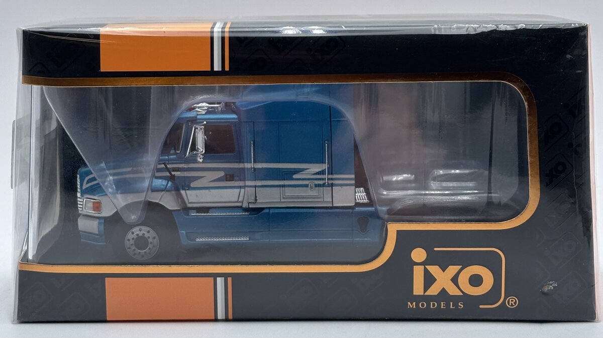 IXO Models TR127.22 1:43 Ford Aeromax 1990 Semi-Tractor