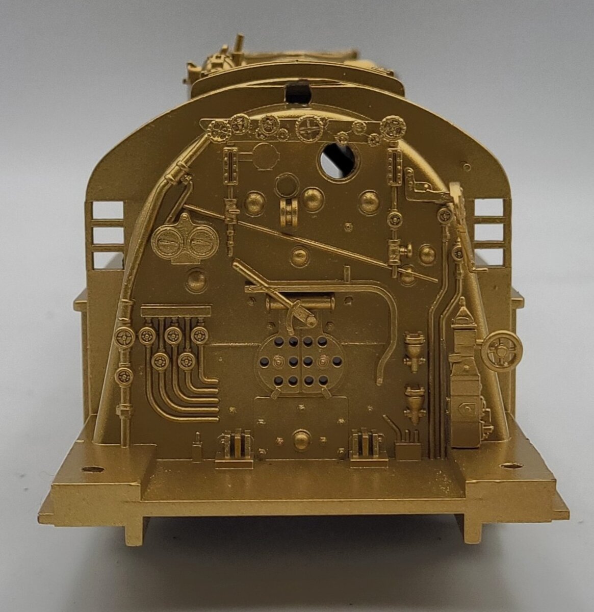 Lionel 11450-7 Gold Polar Express 10th Anniversary Berkshire Steam Loco Shell